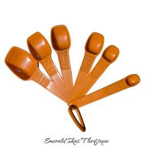 Vintage Tupperware Measuring Spoons, Complete 7-Piece Harvest Orange free ship‎